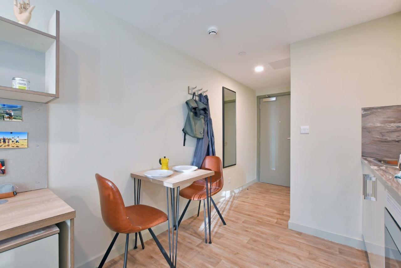 Appartement For Students Only Liv Student Sheffield Extérieur photo